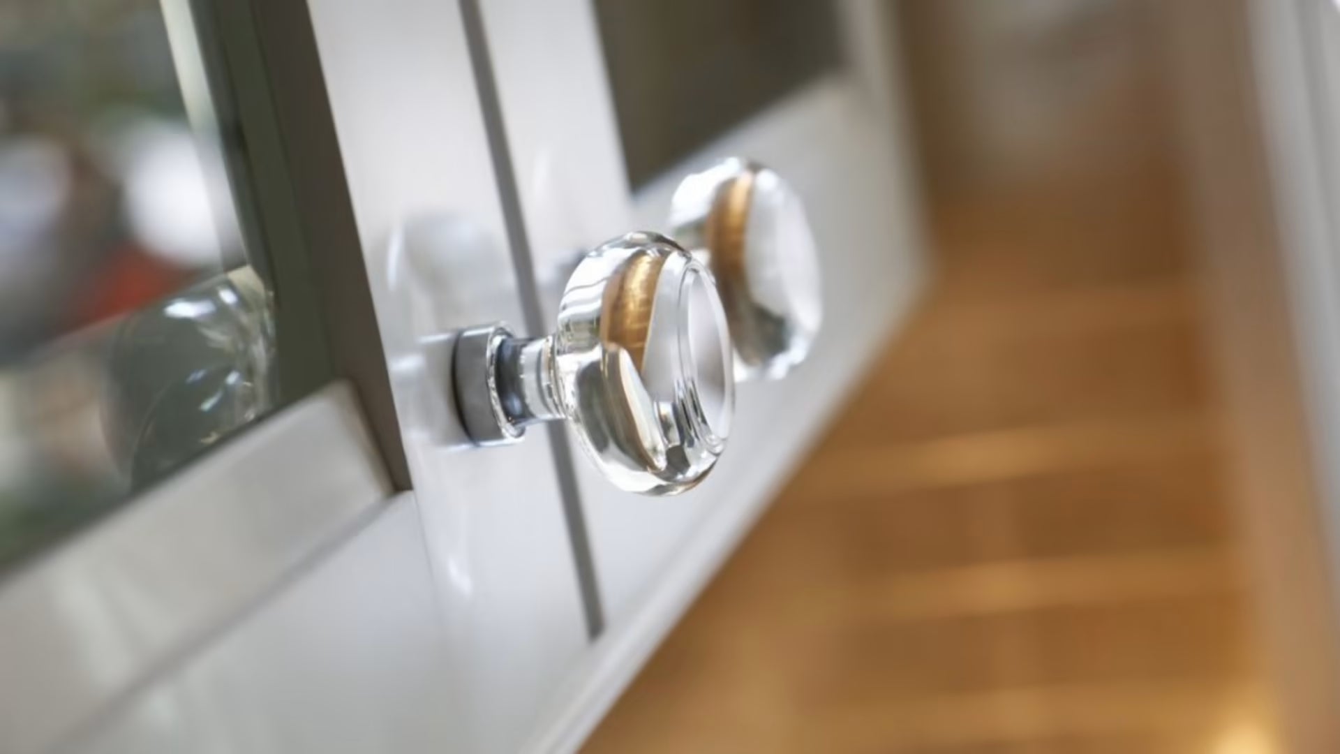 EMTEK Georgetown Glass Cabinet Knob