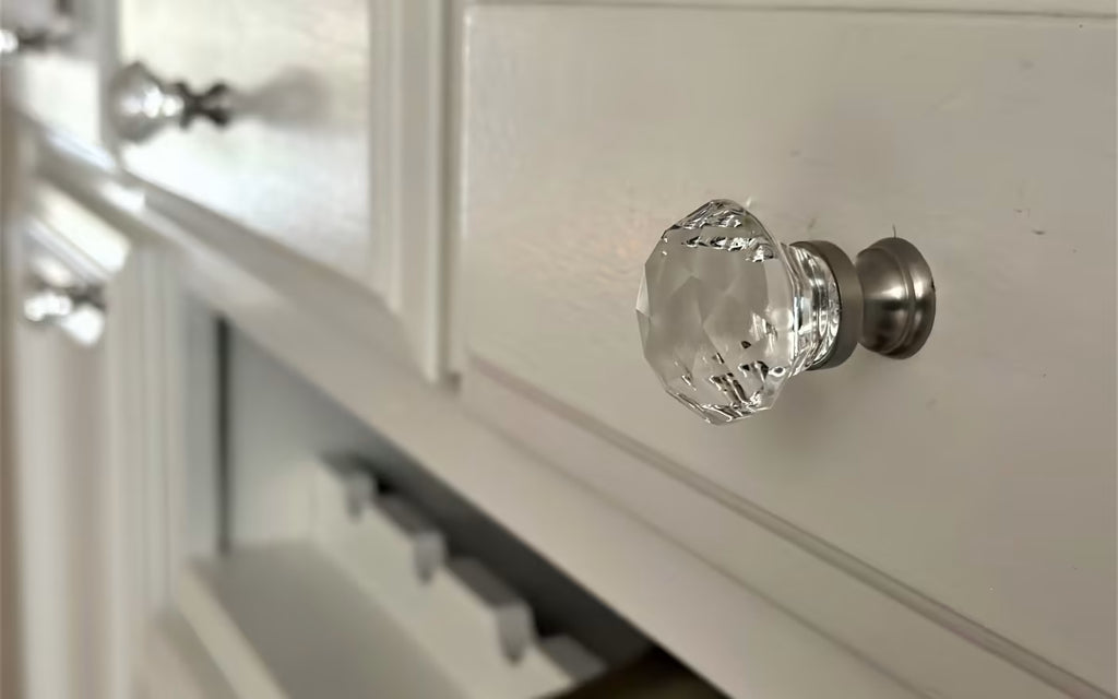 EMTEK Diamond Glass Cabinet Knob