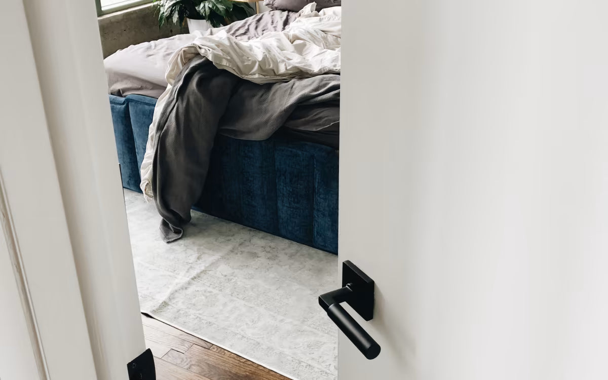 EMTEK Hercules Lever