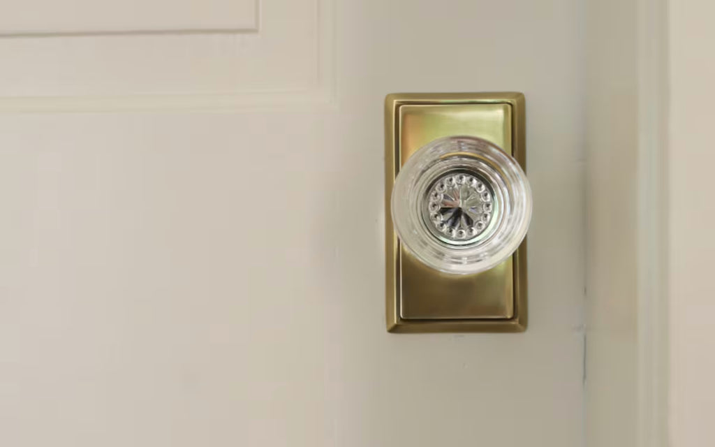 EMTEK Georgetown Glass Knob