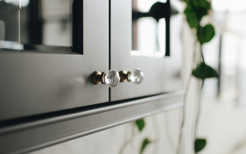 EMTEK Diamond Glass Cabinet Knob