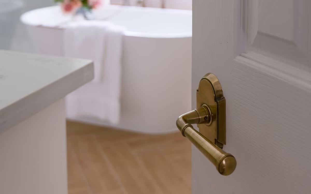 EMTEK Merrimack Lever