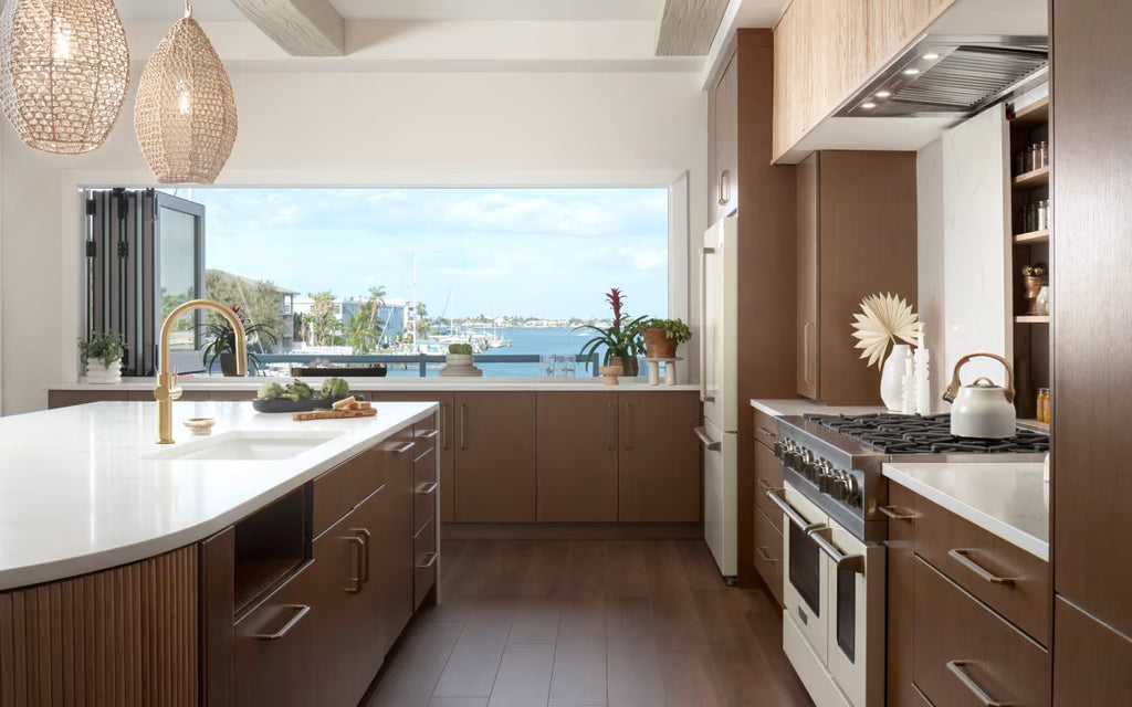 EMTEK Riviera Cabinet Pull