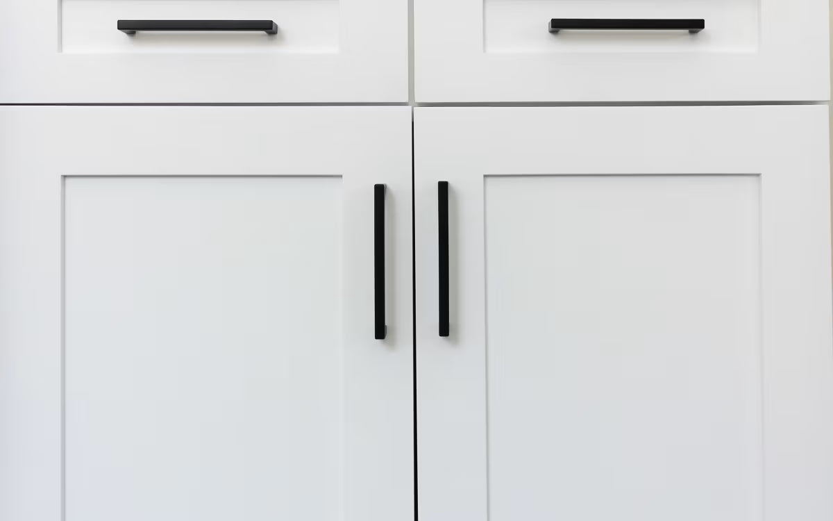 EMTEK Warwick Cabinet Pull